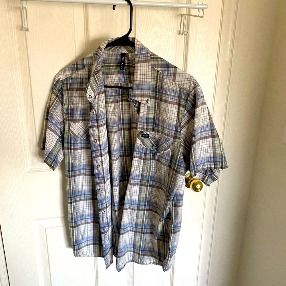RVCA shirt